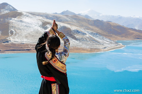 去西藏旅游可以穿藏服拍照吗